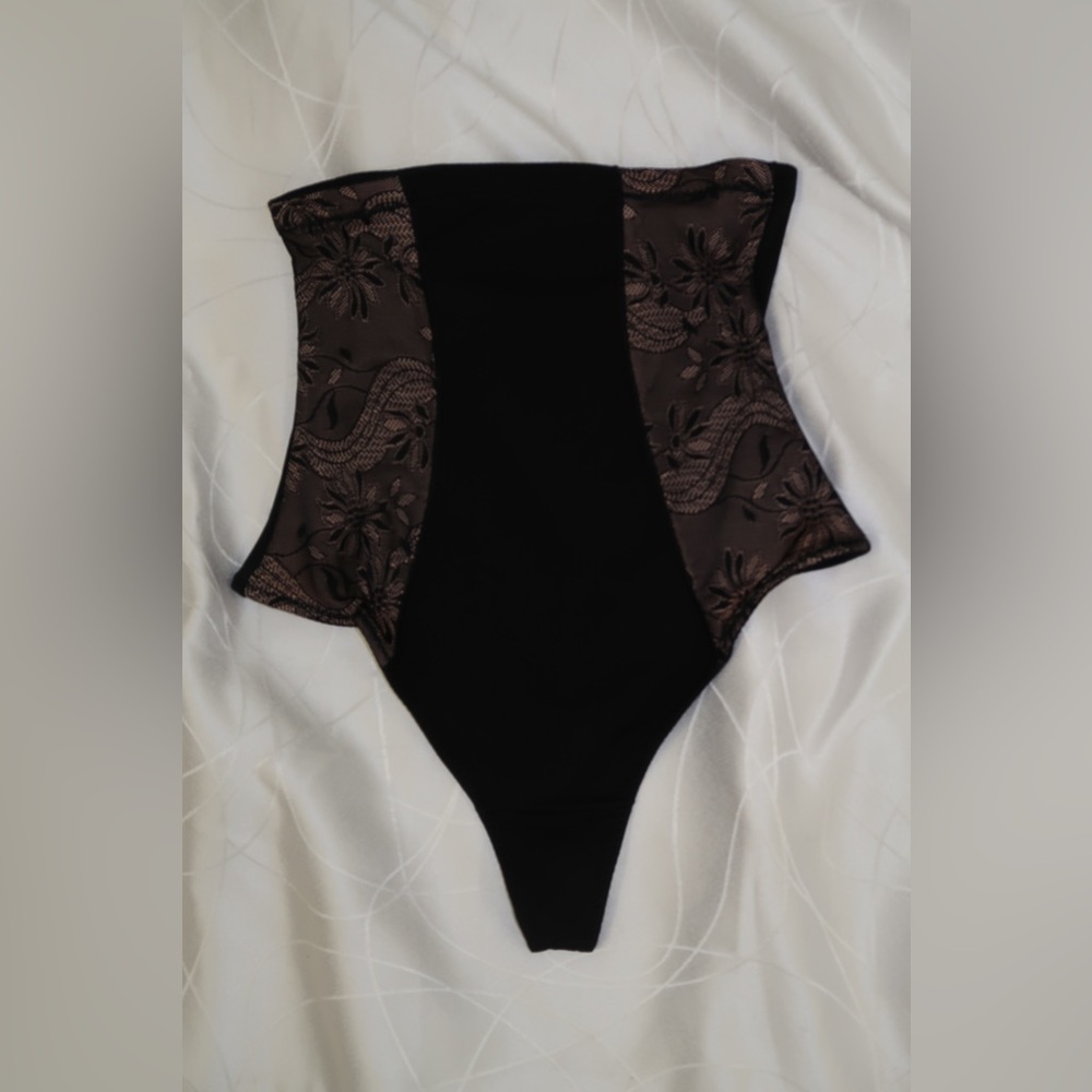 Thong Shapeware